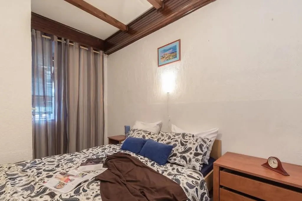 Loredana Apartments Crikvenica 0*,  Kroatien